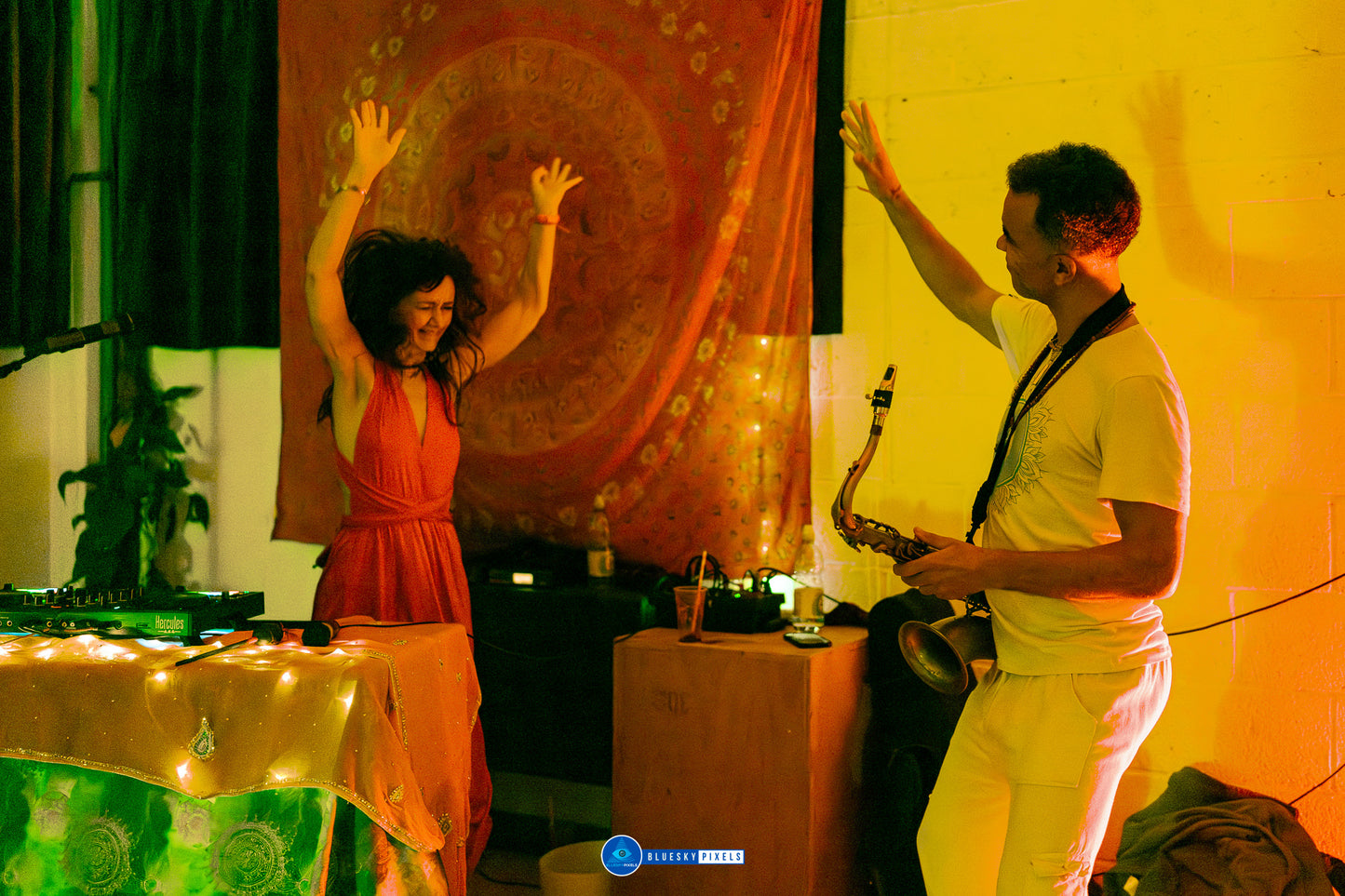 Mantra Rave - ecstatic dance with live sax and vocals