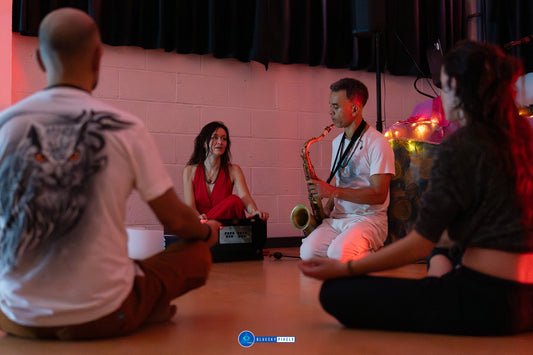 Sound Bath - saxophone, mantra chanting, singing bowls, harmonium - deeply relaxing and rejuvenating concert